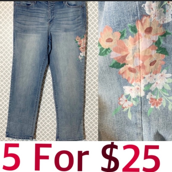 Kaari Blue Denim - NWT Medium wash watercolor applique stretch jeans